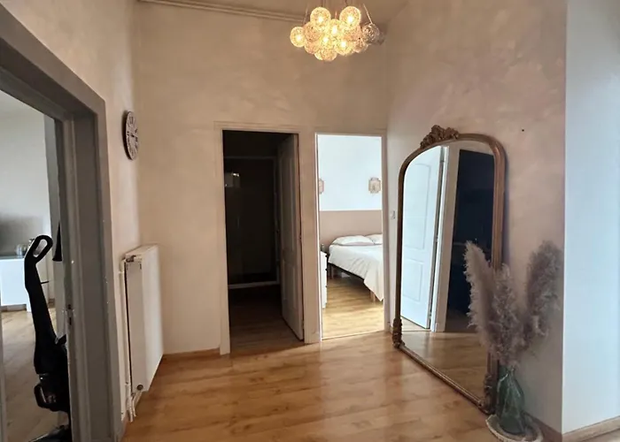 아파트 Le Cathedrale - T3 En Plein Centre-ville De *