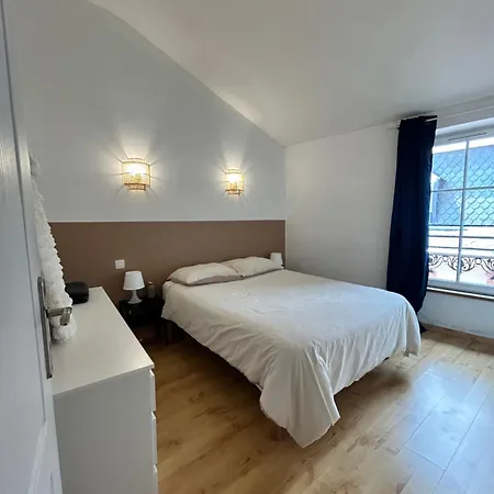 Le Cathedrale - T3 En Plein Centre-ville De Daire Rodez